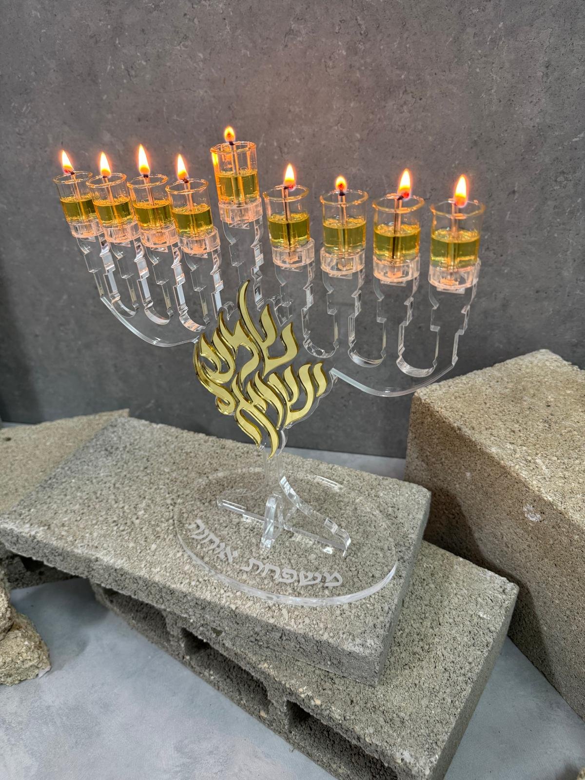 חנוכיה דגם שמע – תמונה 2