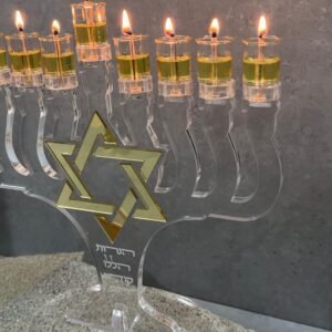 חנוכיה דגם מגן דוד