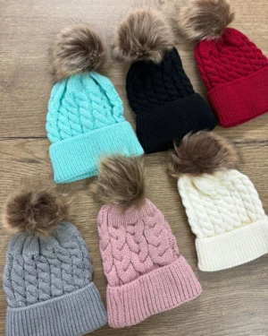 כובע צמר בייבי