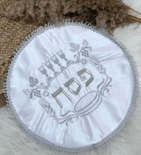 כיסוי לקערת הפסח - דגם גביעים