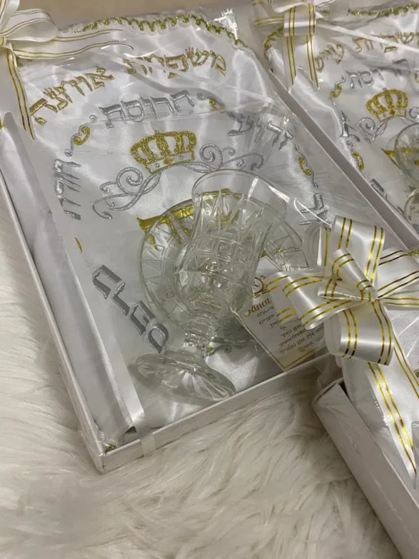⁦מארז כיסוי לקערה וגביע קידוש⁩ – תמונה ⁦5⁩