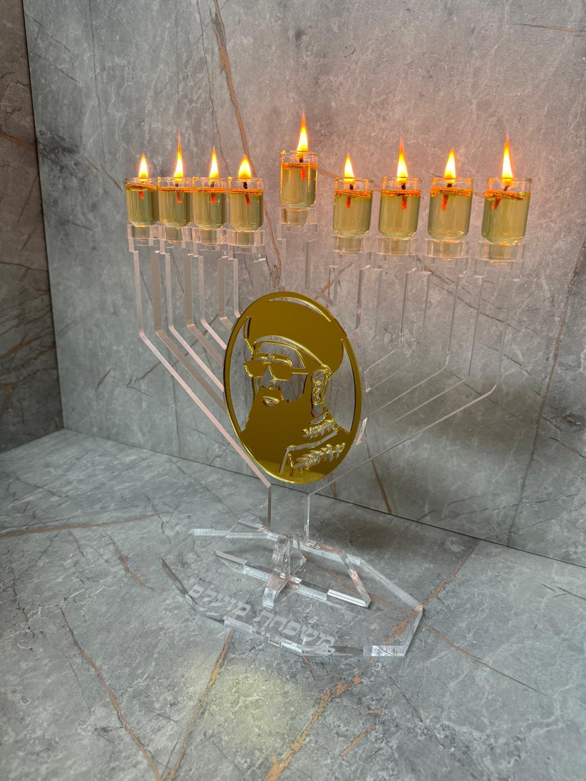 חנוכיה הרב עובדיה יוסף – תמונה 6