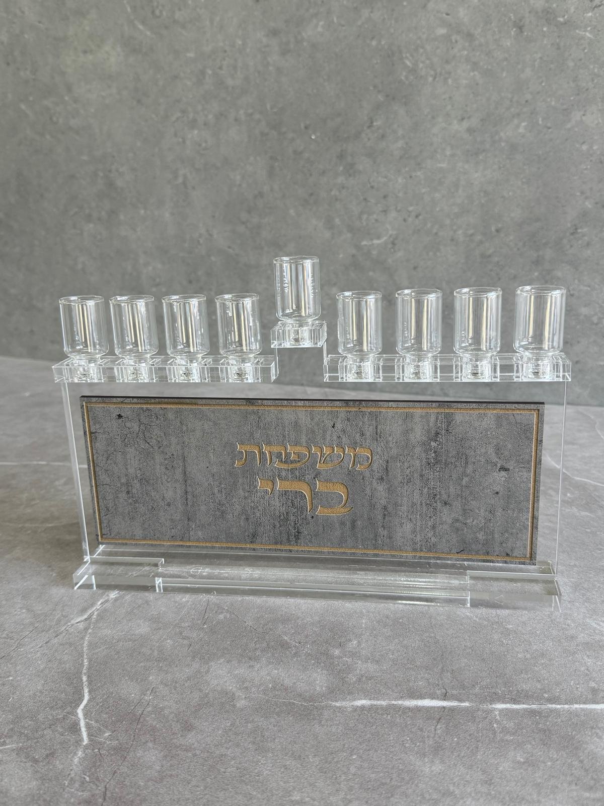 חנוכיה קלאסית – תמונה 9