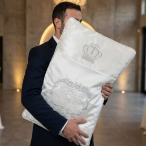 כרית לברית - מלכות