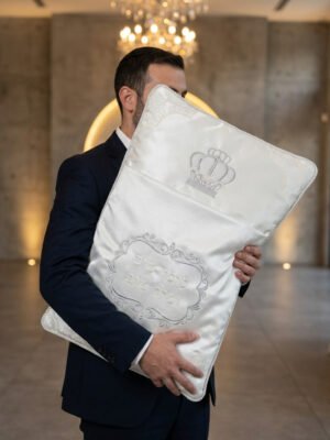 כרית לברית - מלכות