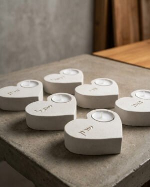 פמוט לב אישי מבטון