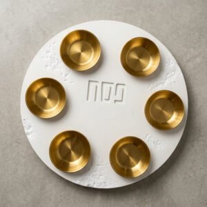 צלחת פסח בטון שברים